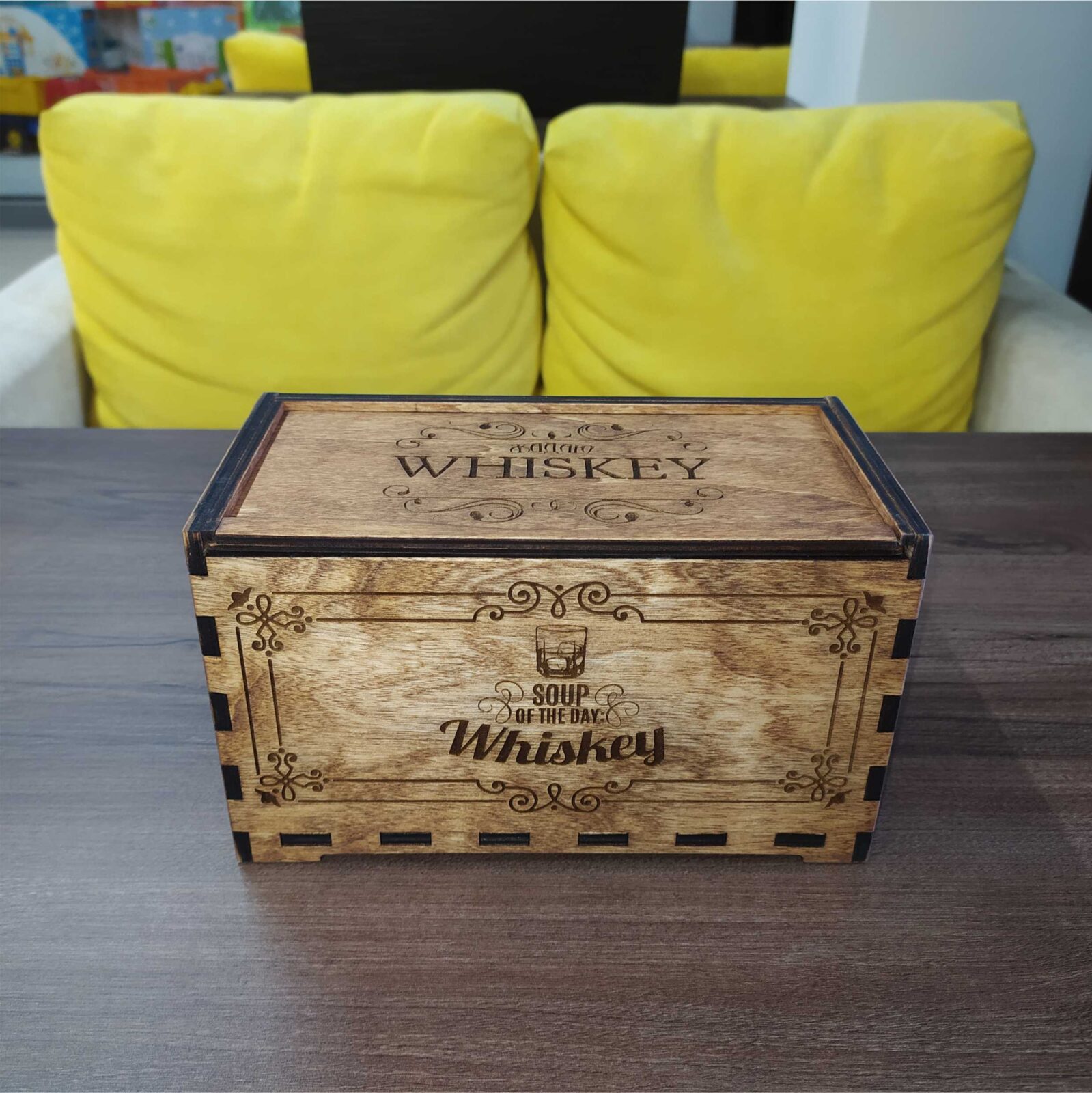 Коробка для бокалов виски