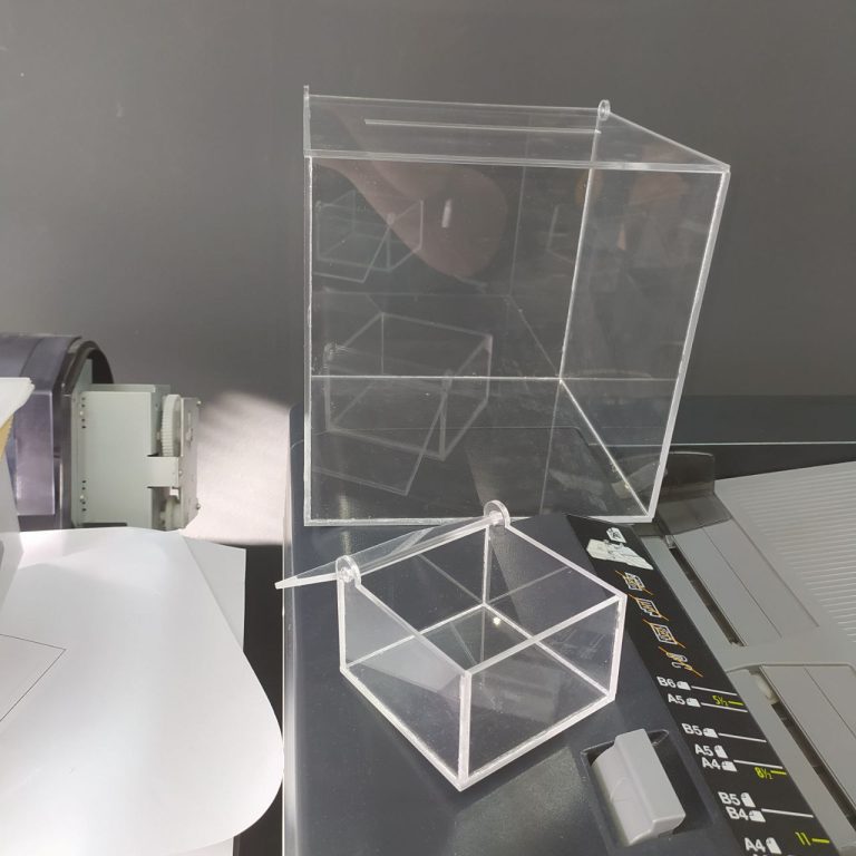 Изготовление боксов, коробок, ящиков из оргстекла в Беларуси
