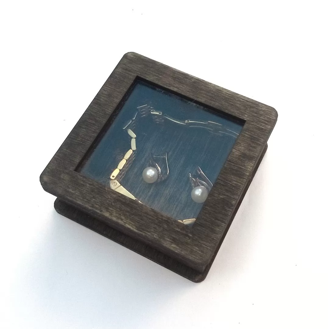 Коробочка с прозрачным окном