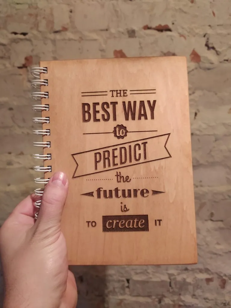 Изготовление блокнотов с гравировкой