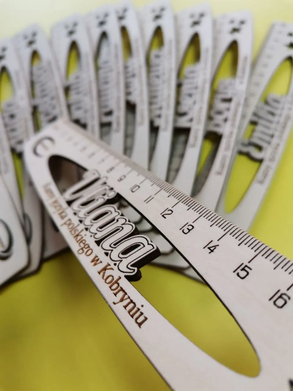 Именные линейки из фанеры с гравировкой