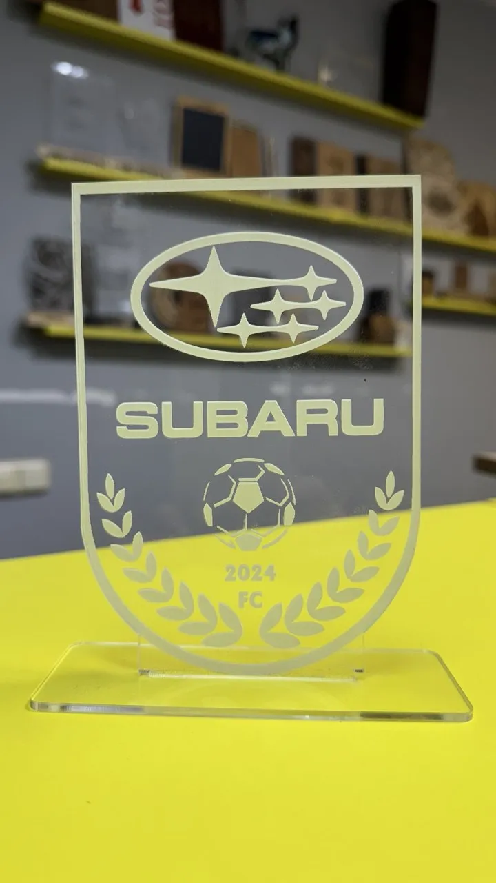 Стела из оргстекла наградная